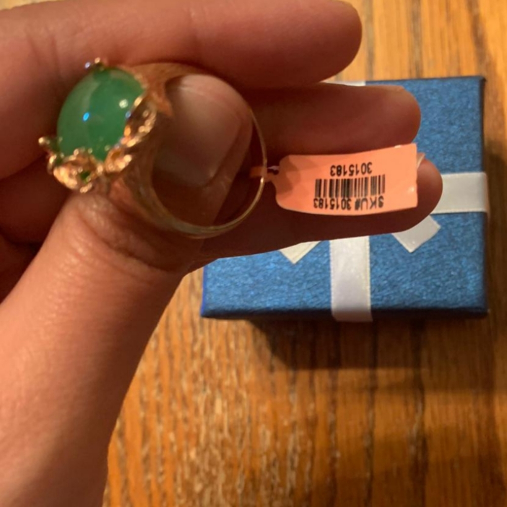 Burmese Jade & Russian Diopside Ring - Picture 4 of 5